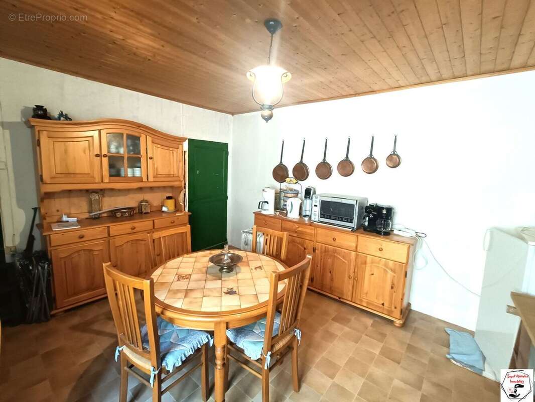 Maison 58 m² à Colombier-Le-Jeune  - photo 3