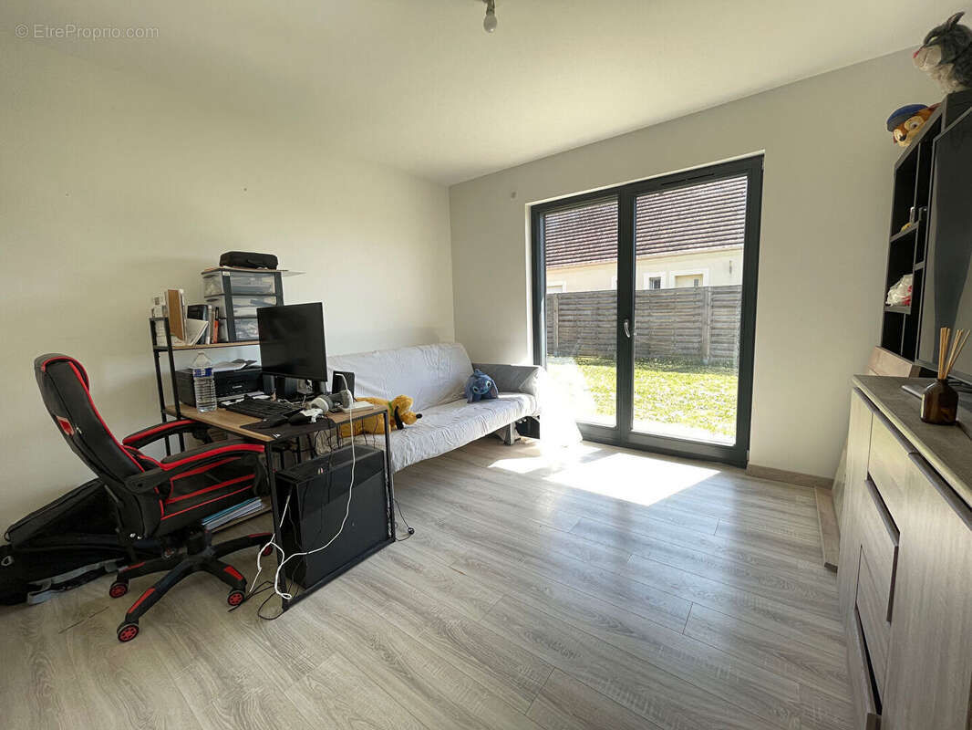 Maison à VILLIERS-LE-MORHIER