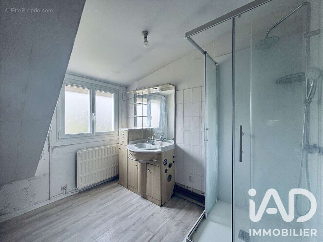 Maison 82 m² à Boves  - photo 8