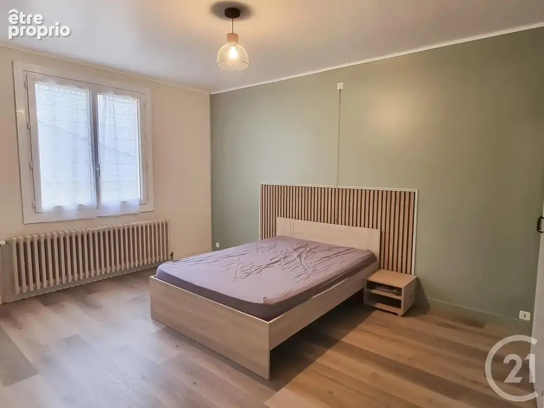 Maison 9 pièces 230 m² à vendre à Crezancy-En-Sancerre (18300) - photo 4