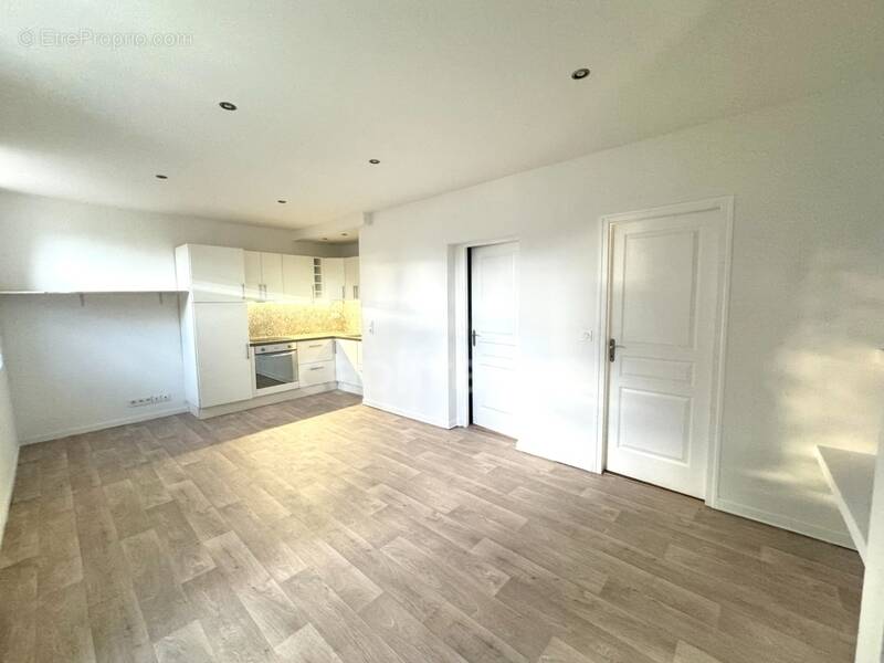 Appartement à ROSNY-SUR-SEINE