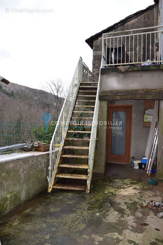Dépt. 07 - A VENDRE à MONTPEZAT-SOUS-BAUZON - Maison de Village de 106 m2 - photo 5
