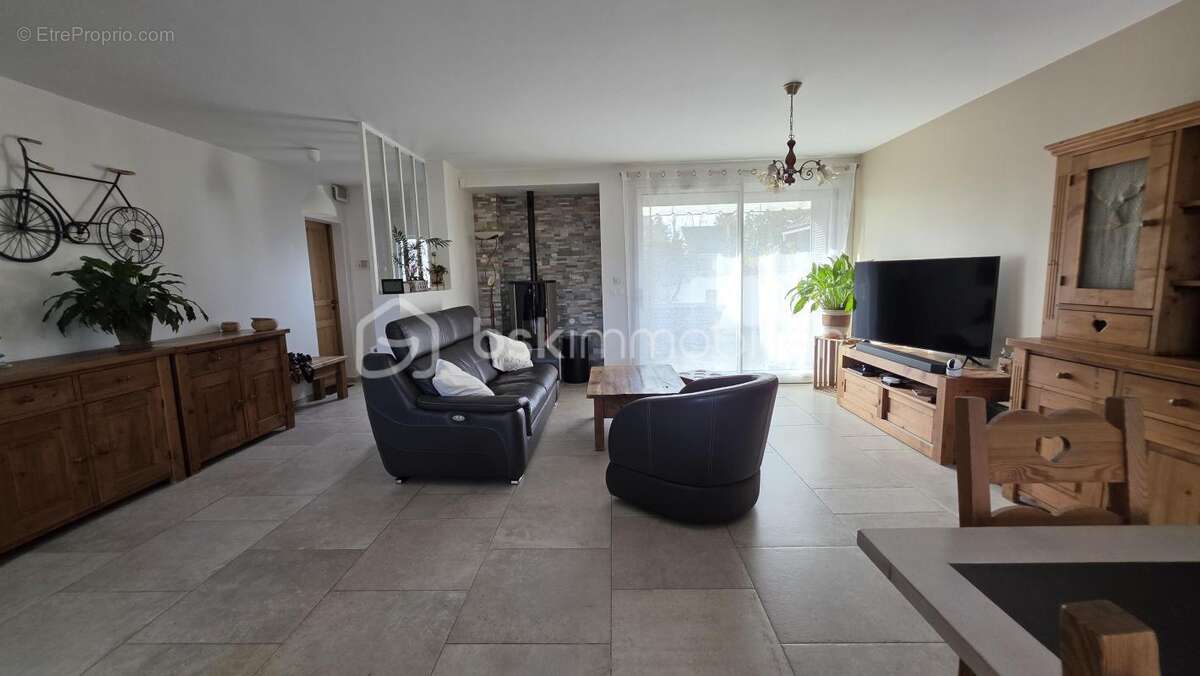 Maison à SAINT-GERMAIN-LES-CORBEIL