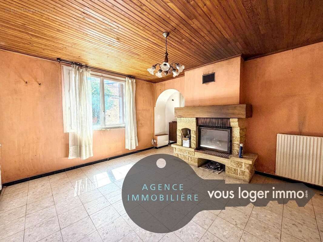 Maison à MONTESQUIEU-VOLVESTRE