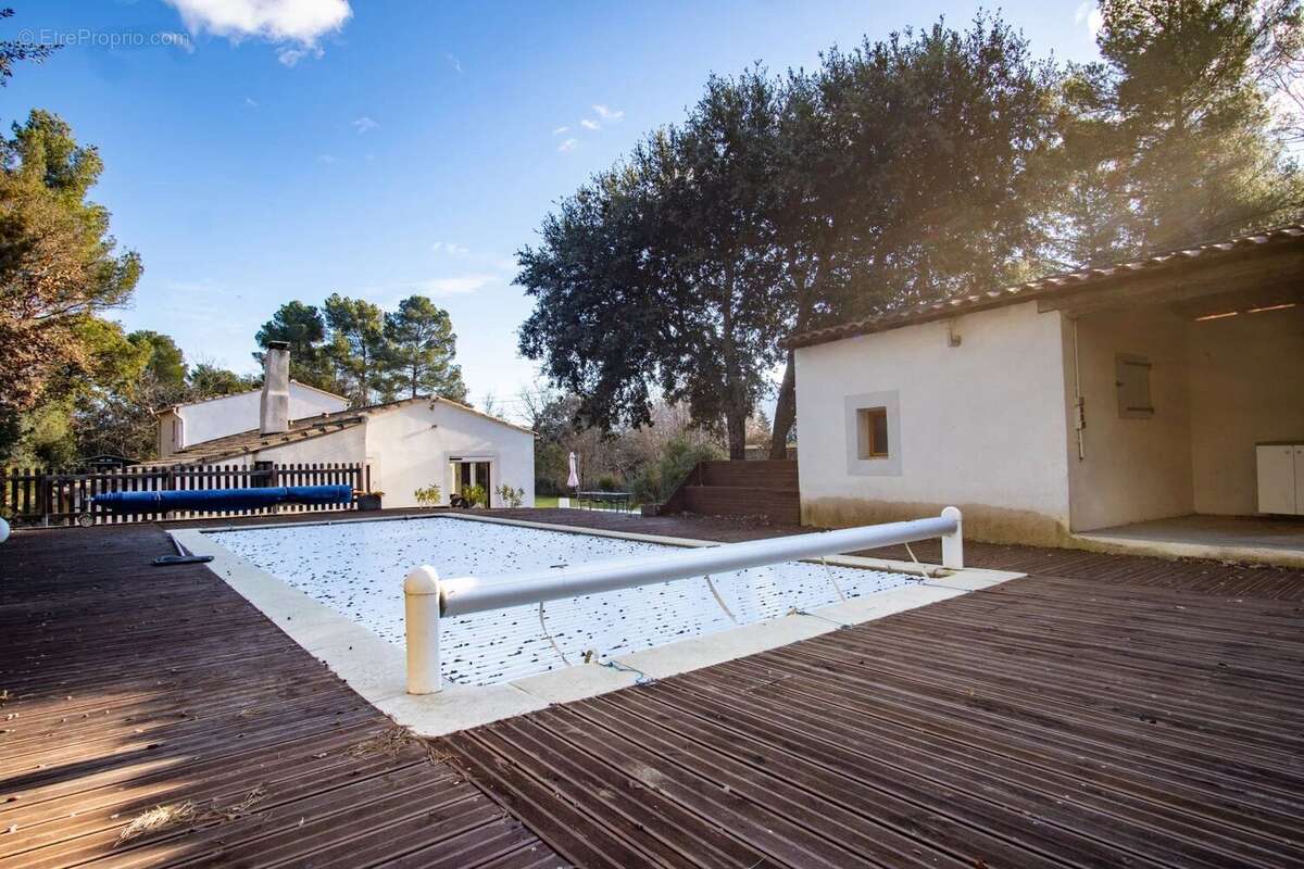 Maison à POURRIERES