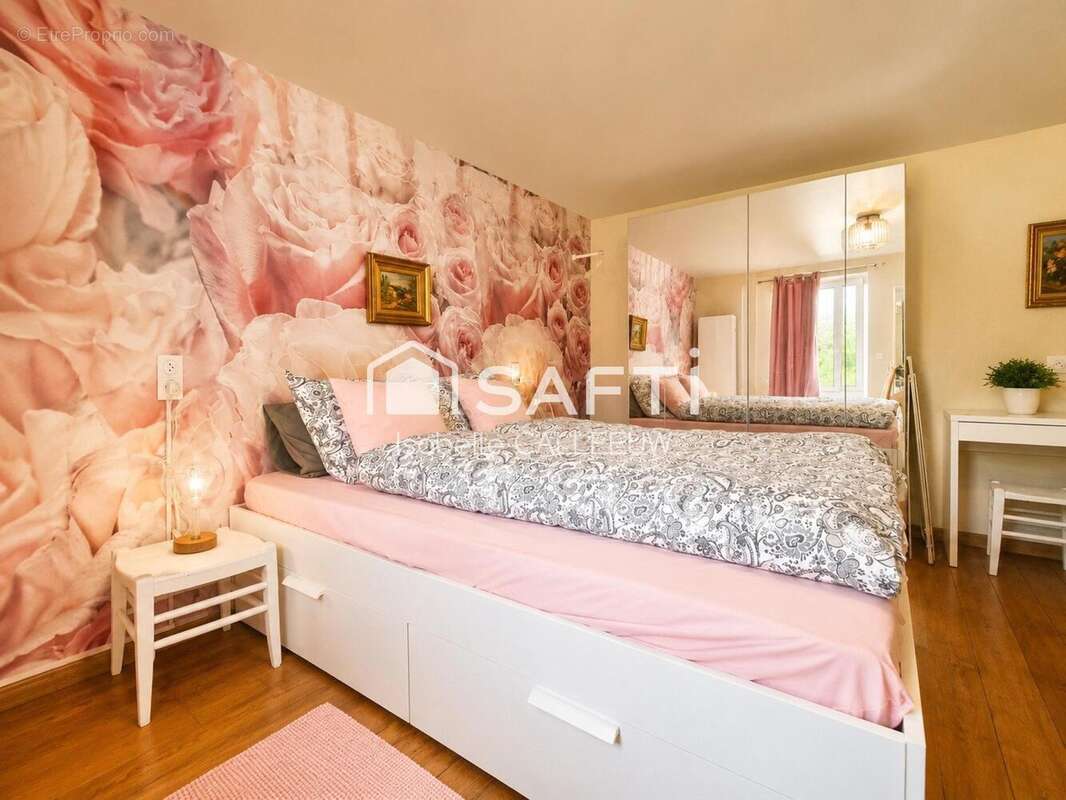 Maison 56 m² à Brossac  - photo 6