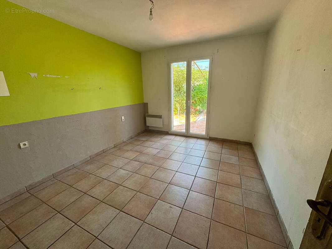 Maison à LE CASTELLET