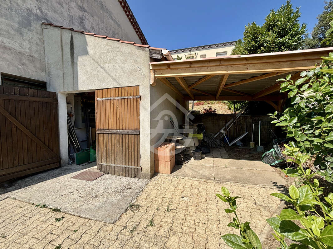 La voulte sur rhone : maison années 70 - 6 pièces - photo 23