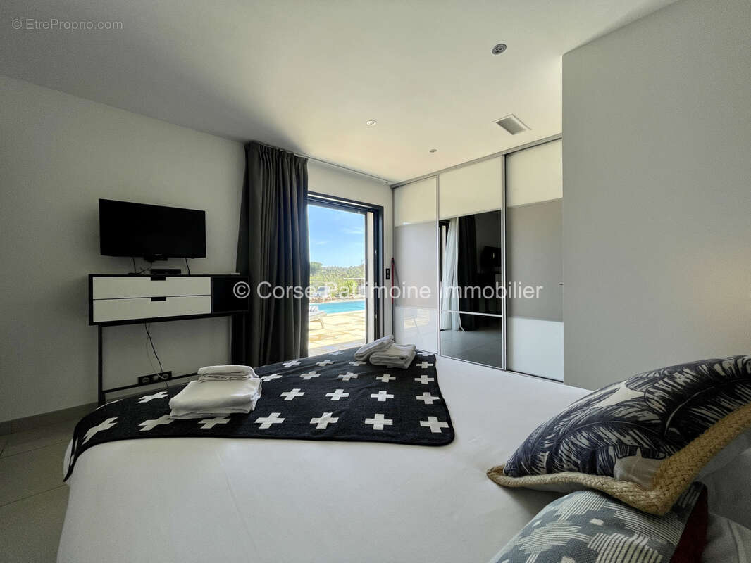 Maison à PORTO-VECCHIO