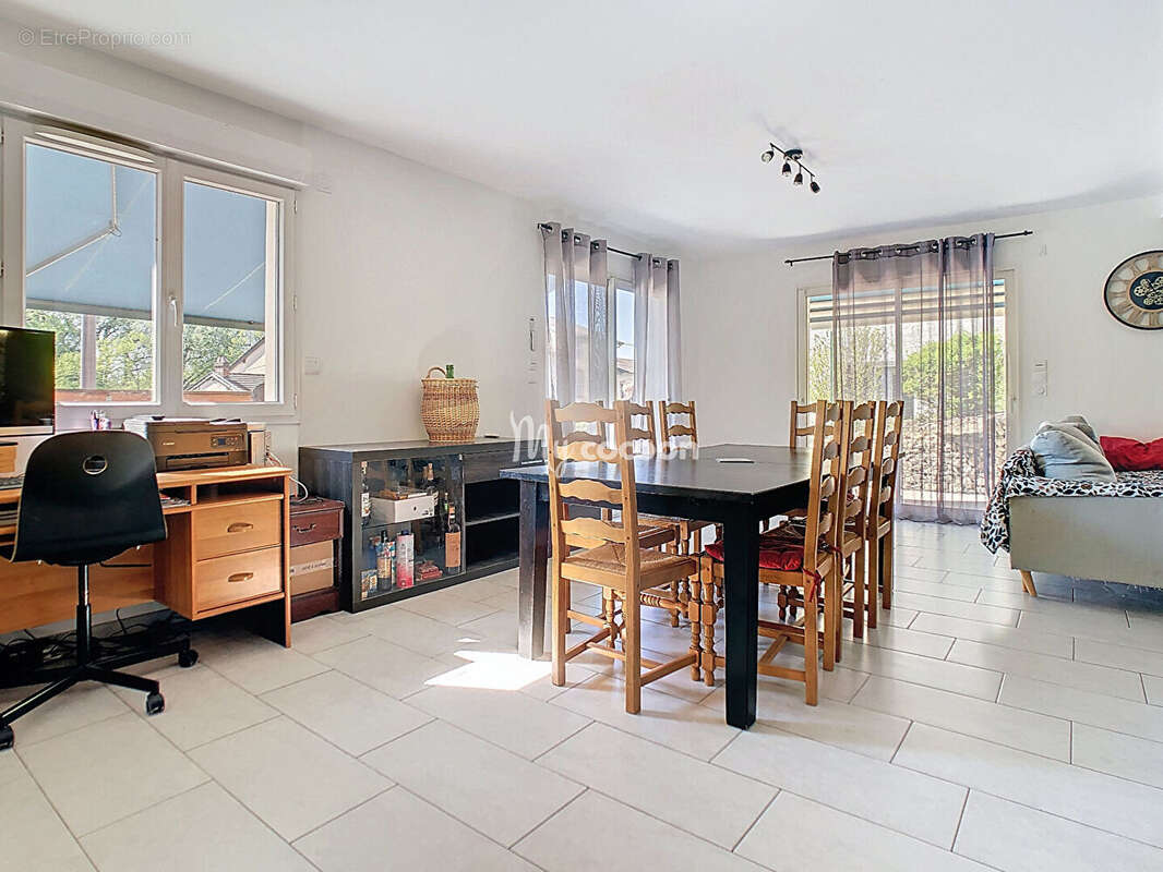 Maison à PONT-D'AIN