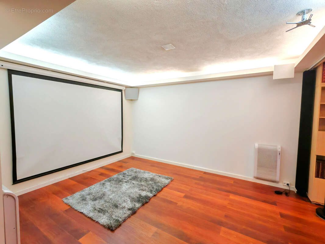 Maison à SAINT-MARTIN-DU-VAR