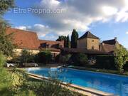 Vue ensemble - Maison à BEYNAC-ET-CAZENAC