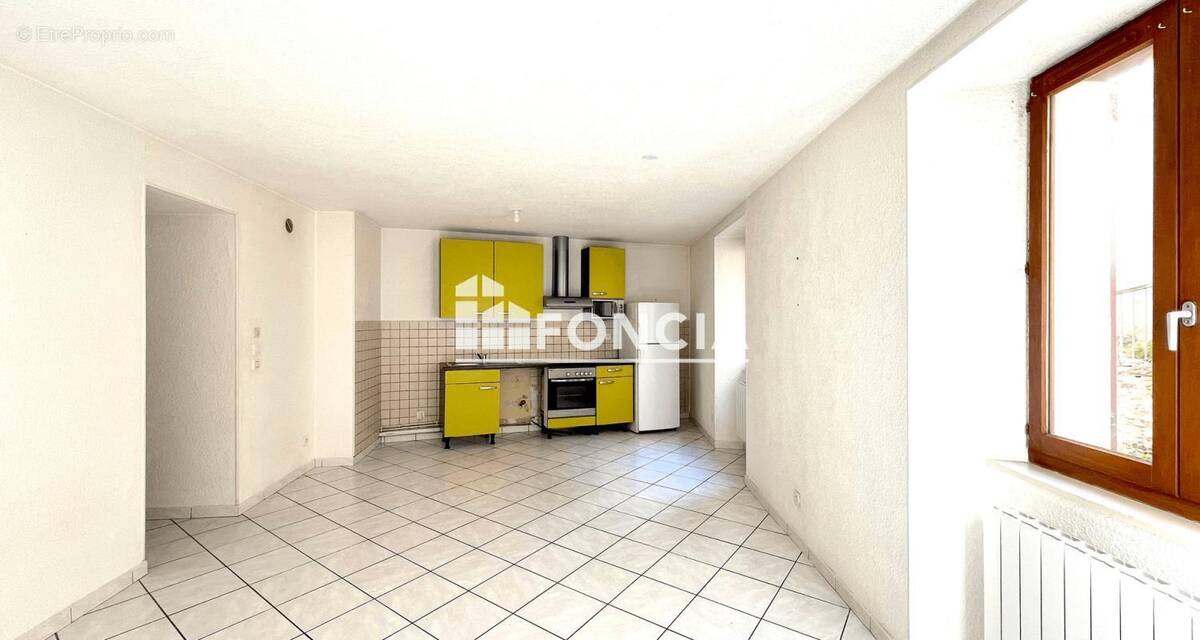 Appartement à VIZILLE