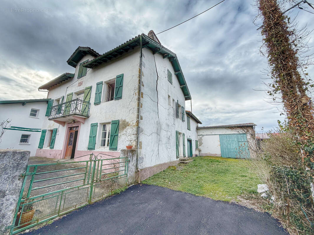 Maison à SAINT-JEAN-PIED-DE-PORT