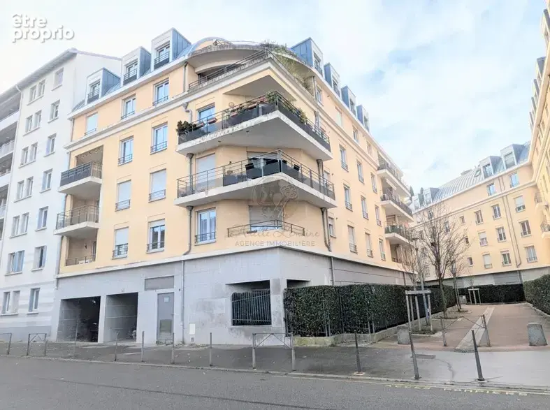 Appartement à LYON-3E