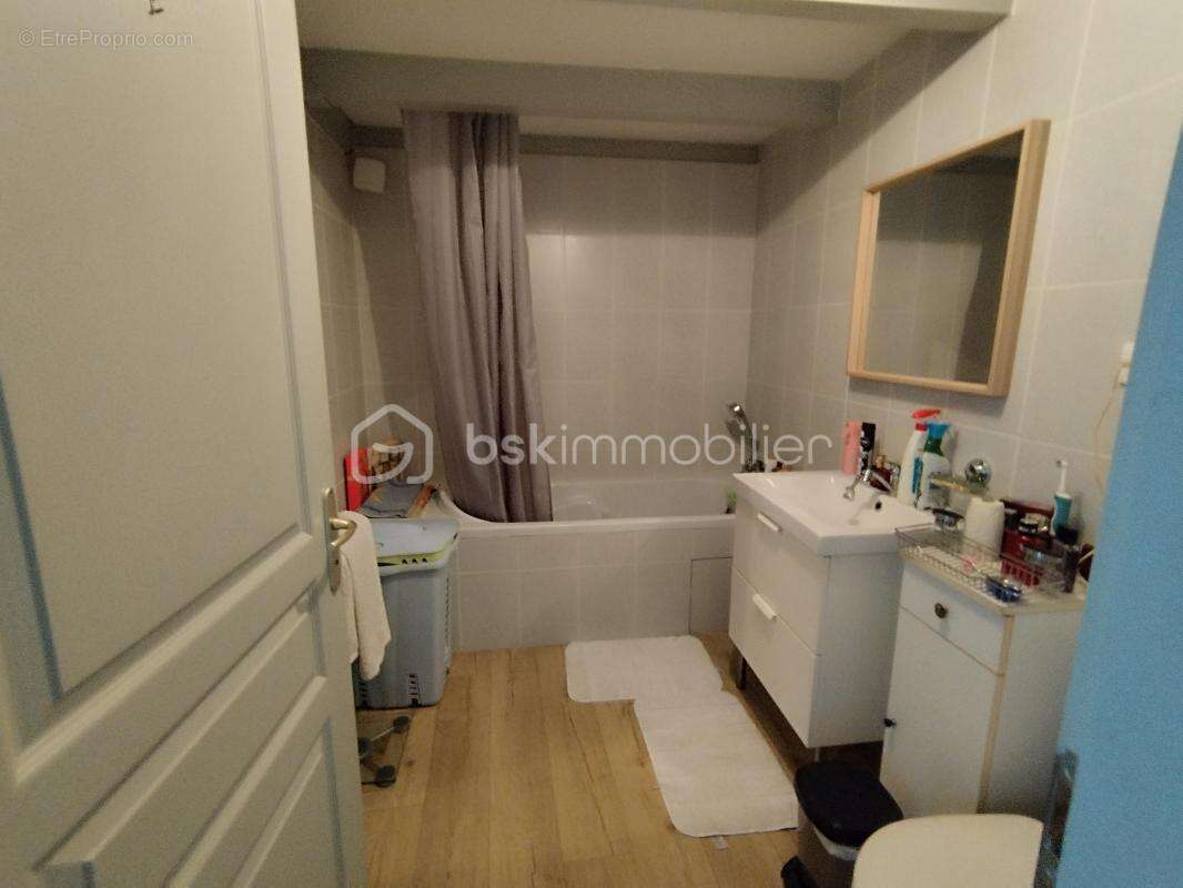 Appartement à PEZENAS