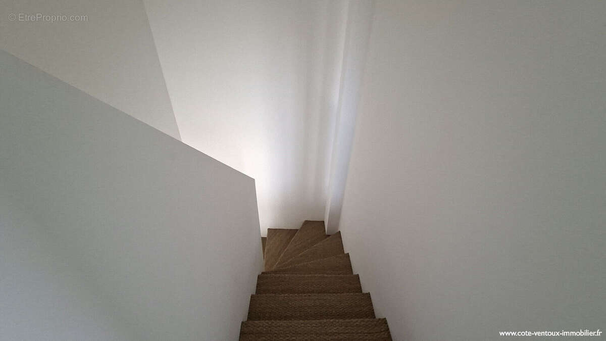 Maison à VILLENEUVE-LES-AVIGNON