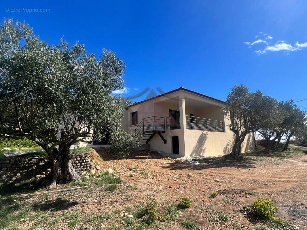 Maison à SAINT-AMBROIX