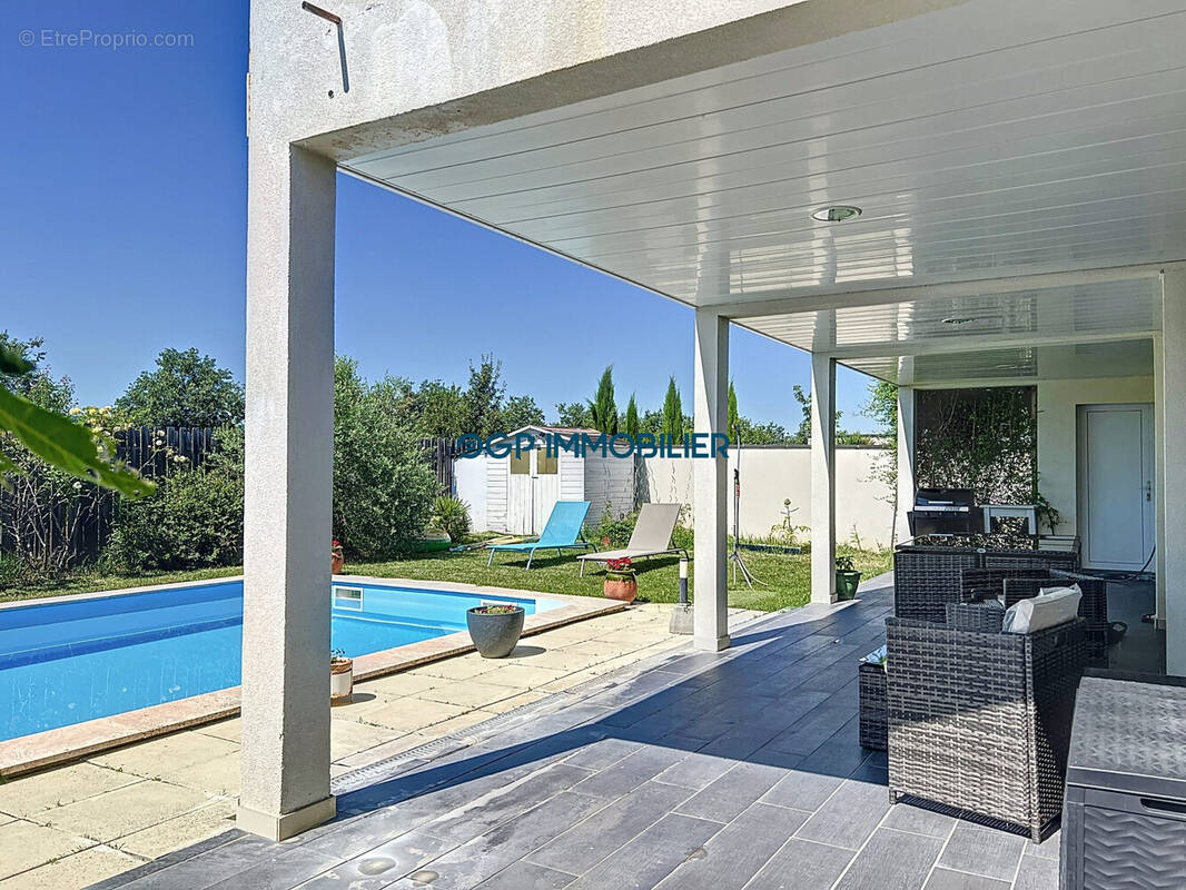 Maison à SAINT-SULPICE