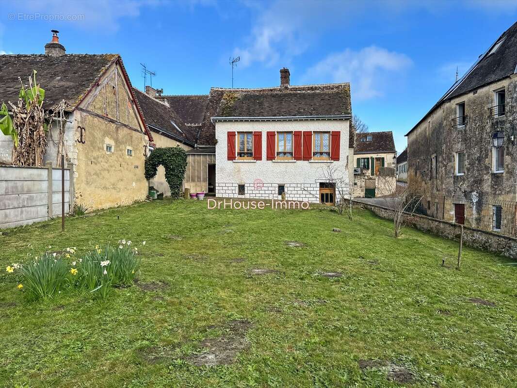 Maison 156 m² à Bellou-Le-Trichard  - photo 20