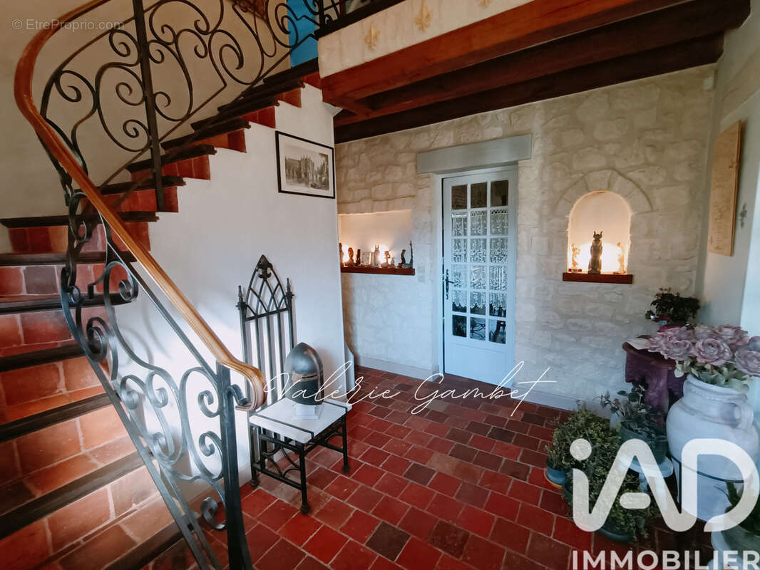 Photo 2 - Maison à LE THILLAY