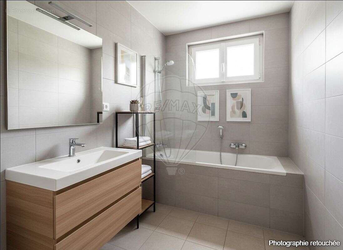 Maison à BONNEVILLE