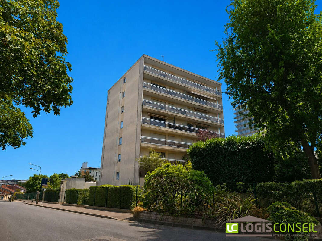 Appartement 29 m² à Clamart  - photo 7