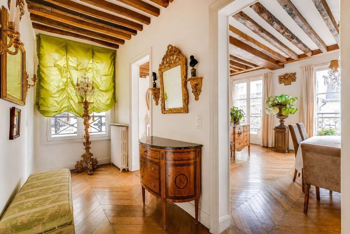 Superbe appartement de 102m2, ARCHIVES RAMBUTEAU - photo 4