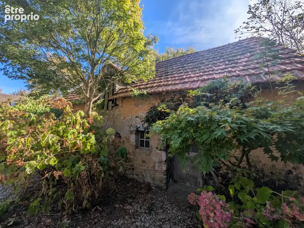 A vendre etival les le mans - longere de caractere avec dependances - photo 11