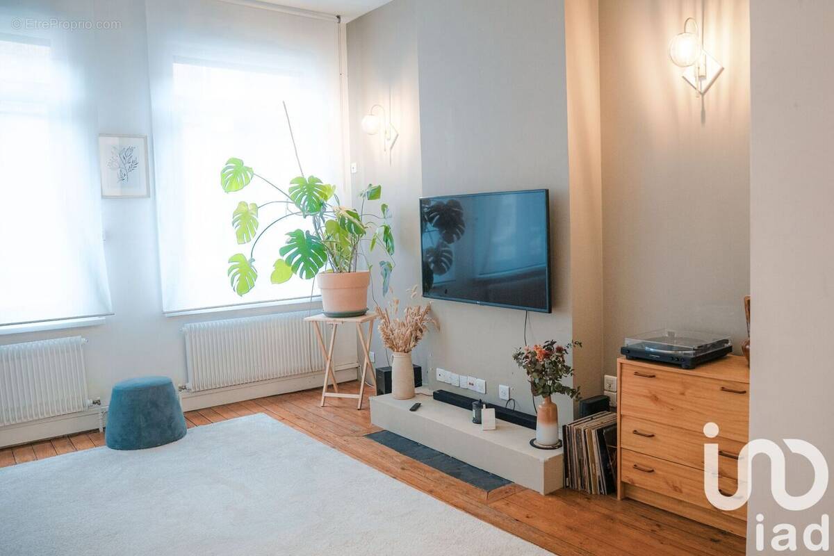 Photo 1 - Maison à VALENCIENNES