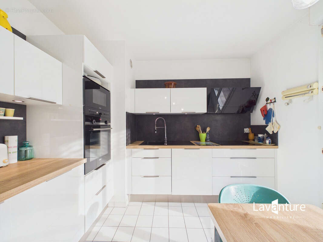 Appartement à LE PLESSIS-ROBINSON