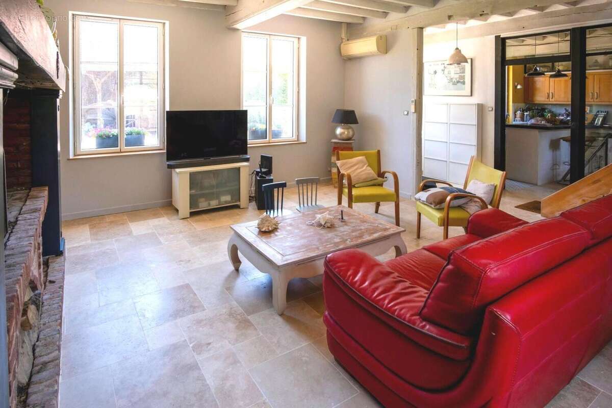 Maison 170 m² à Haudivillers  - photo 7