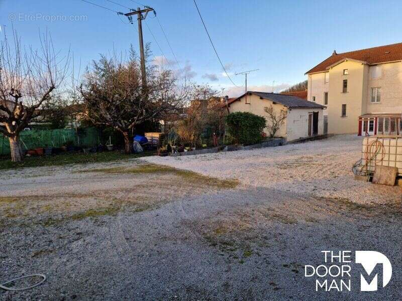 Maison à FRONCLES