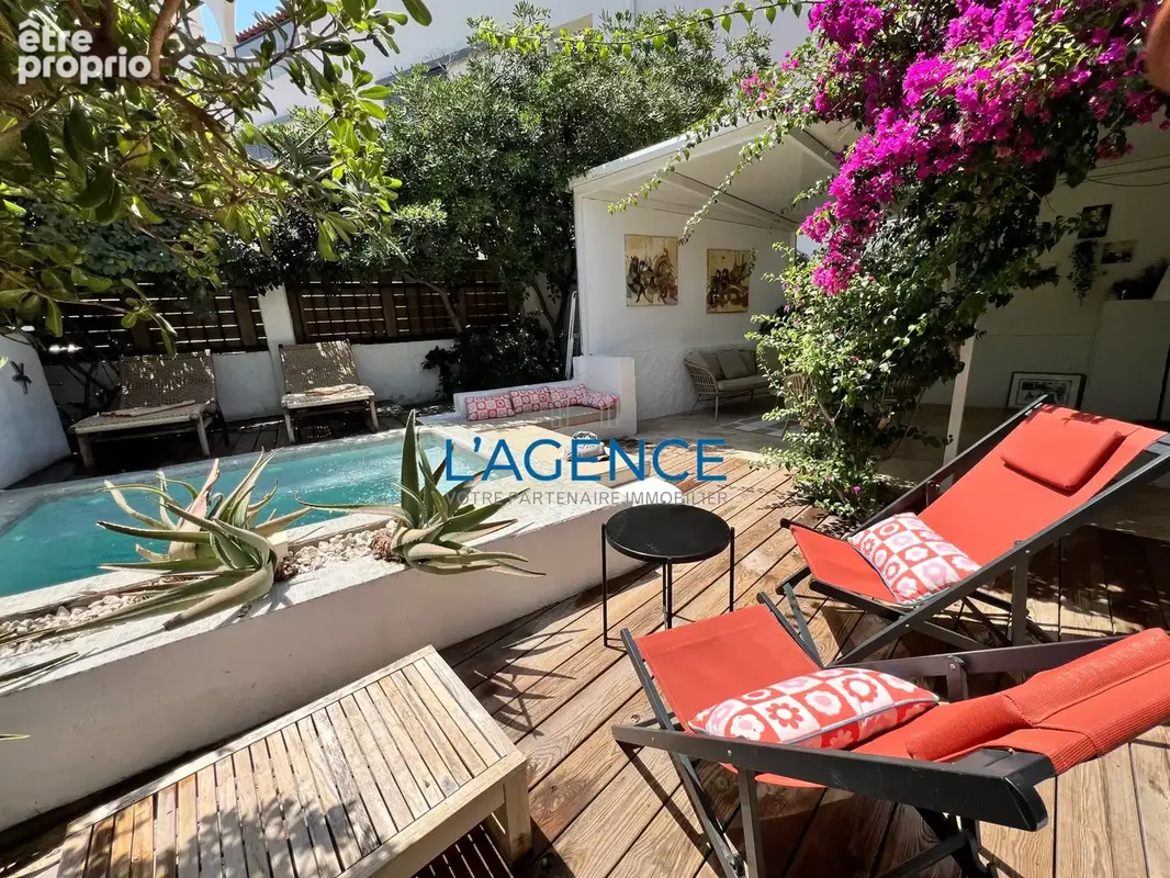 Exceptionnel à la Capte villa de plain pied avec piscine chauffée en pleine propriété à 50m de la mer - photo 3