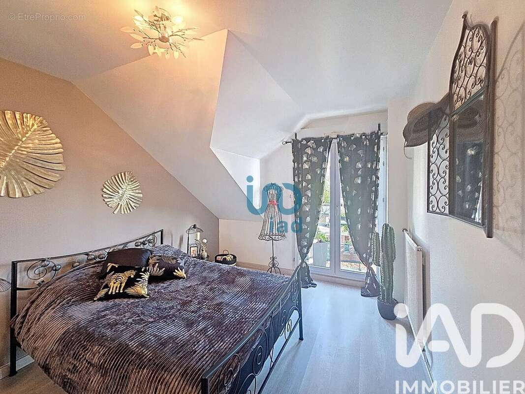 Photo 6 - Appartement à CHARLEVILLE-MEZIERES