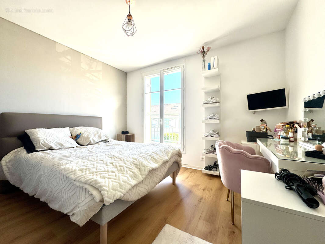 Maison à MAGNY-LE-HONGRE