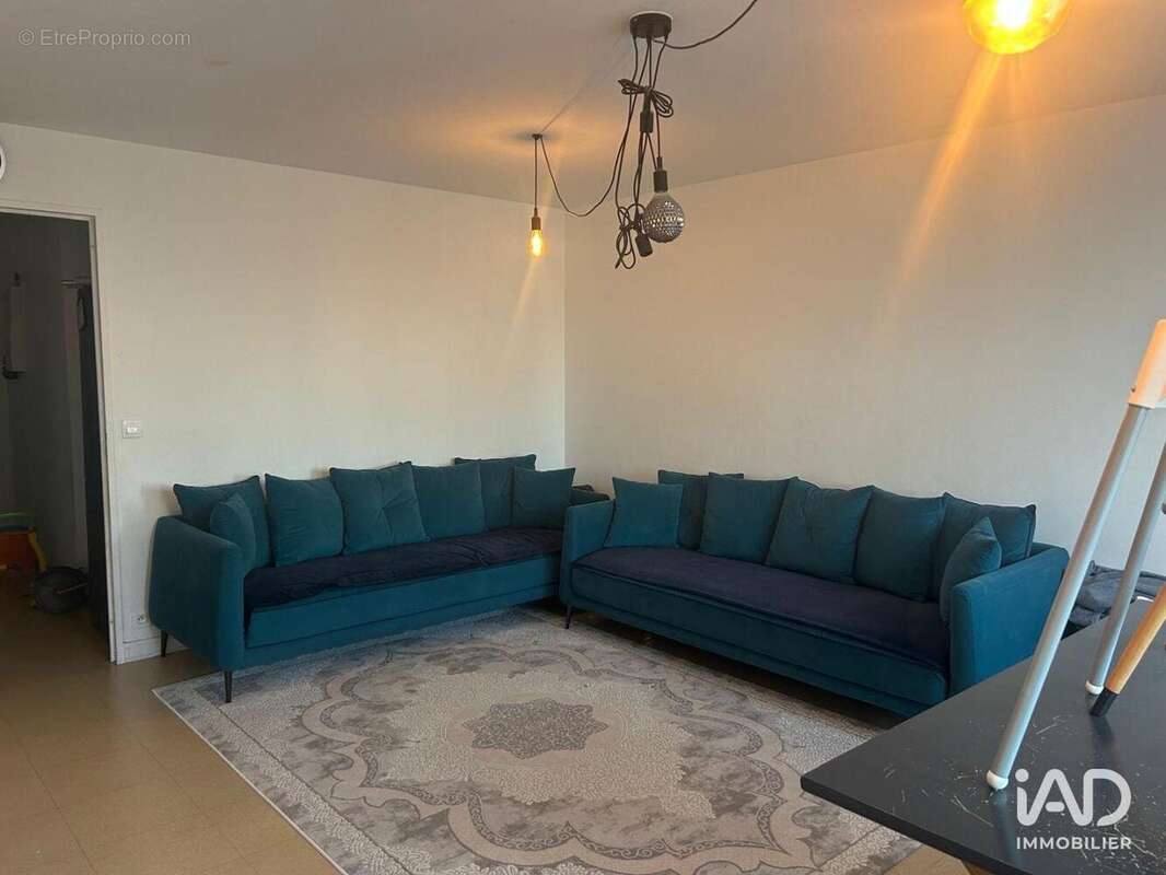 Photo 2 - Appartement à VILLENEUVE-LA-GARENNE