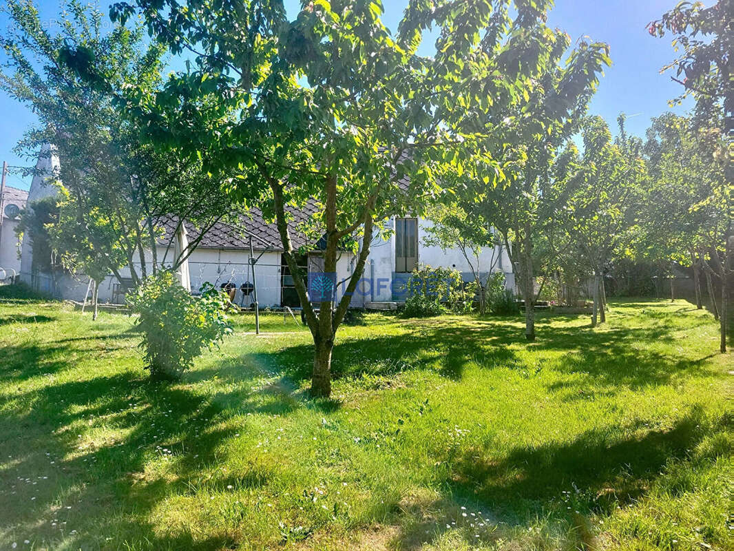 Maison à BERTAUCOURT-EPOURDON