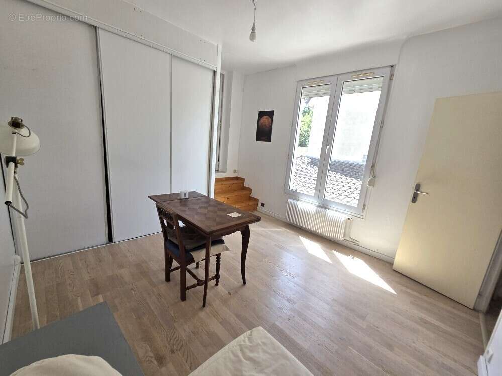 Maison à NEUILLY-PLAISANCE