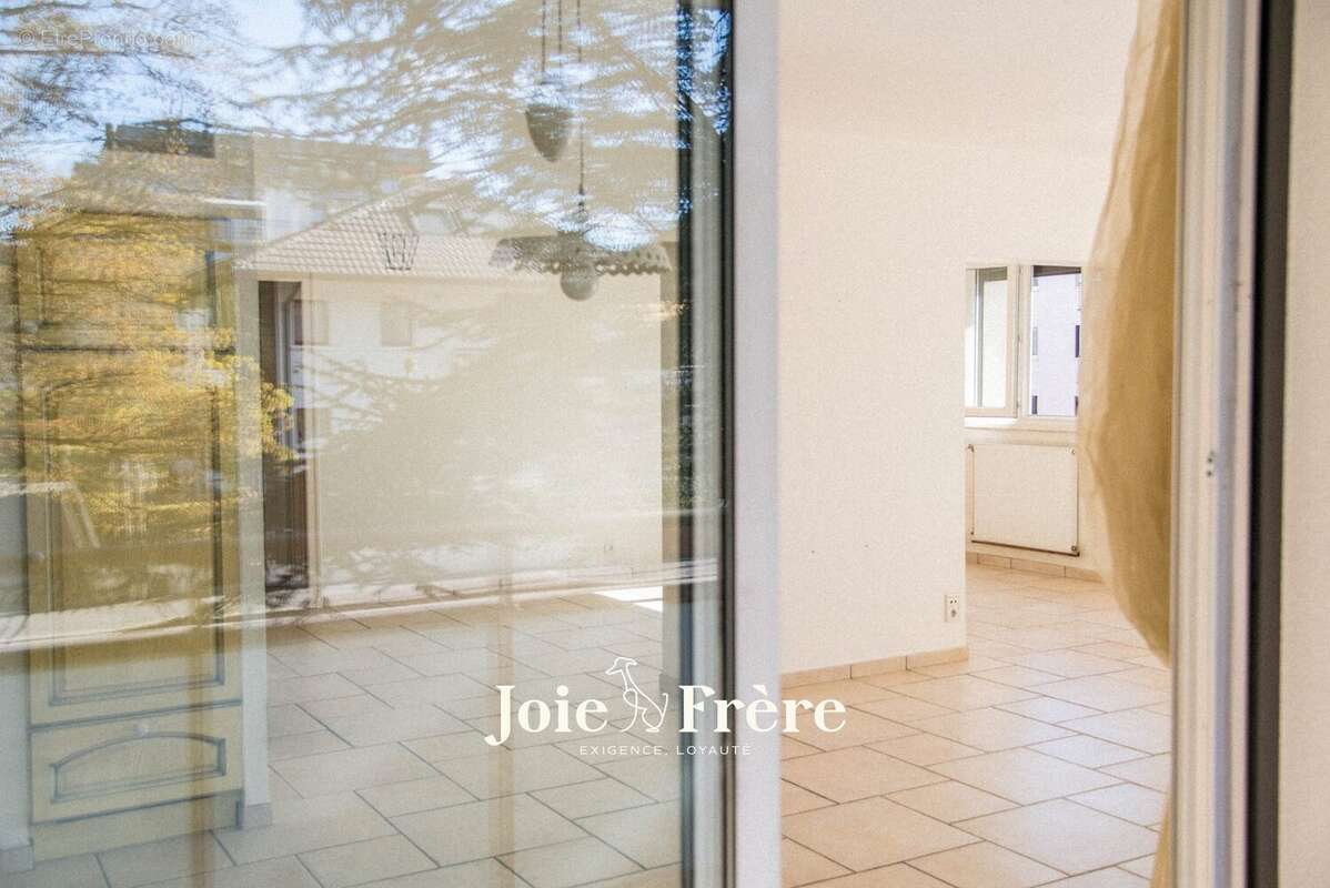 Appartement à ANNECY-LE-VIEUX