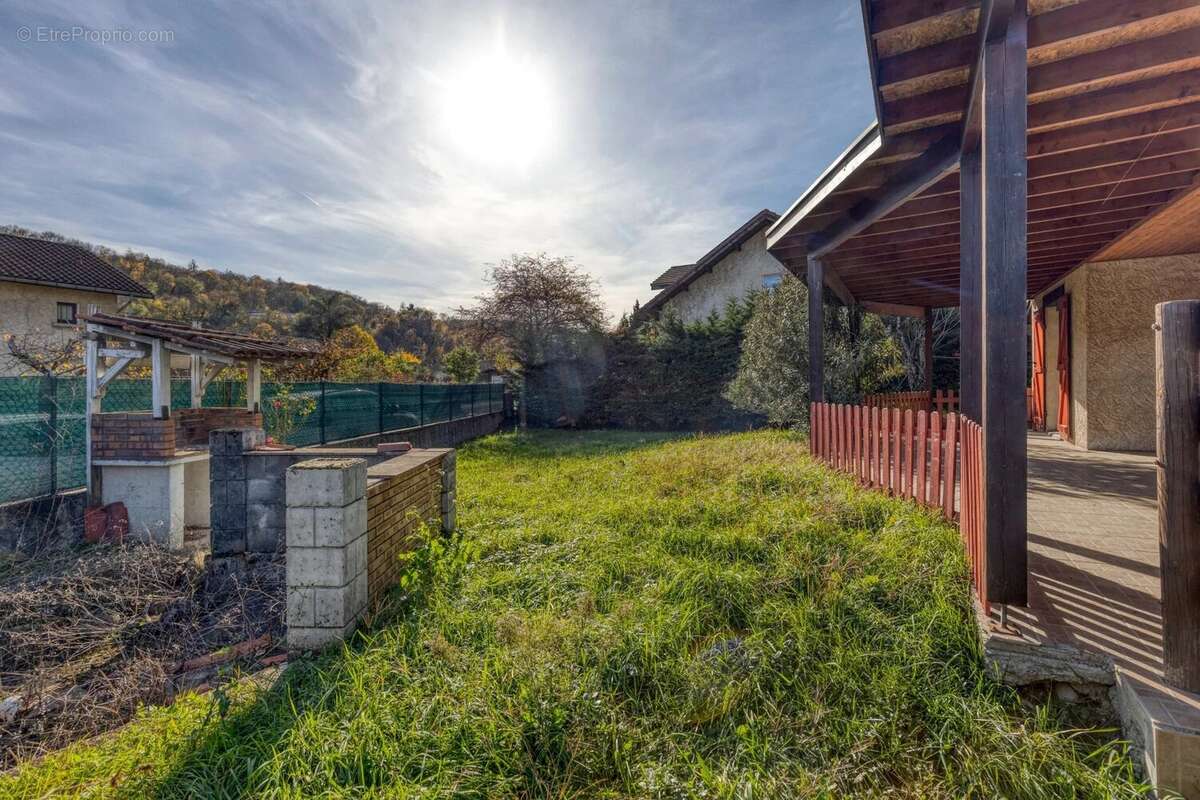 Maison à ECHIROLLES