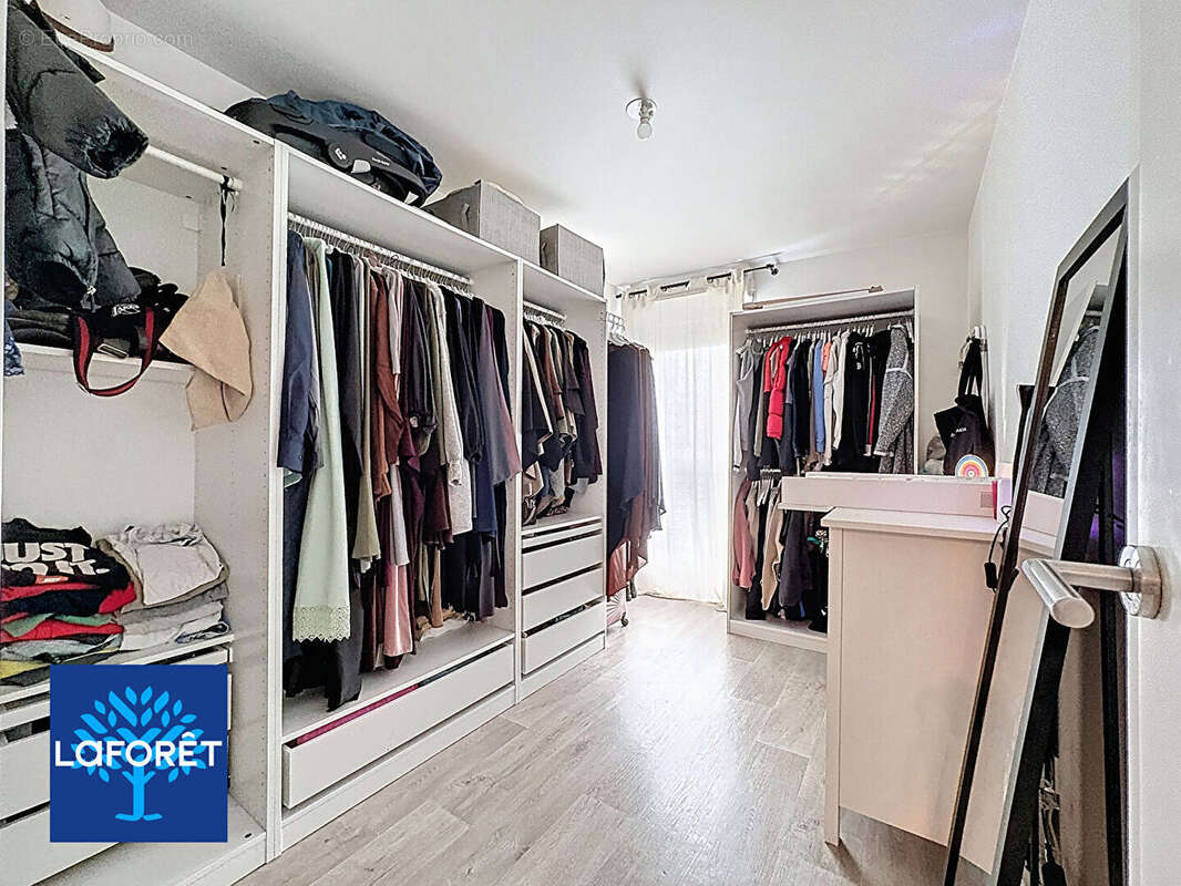 Appartement à EVRY