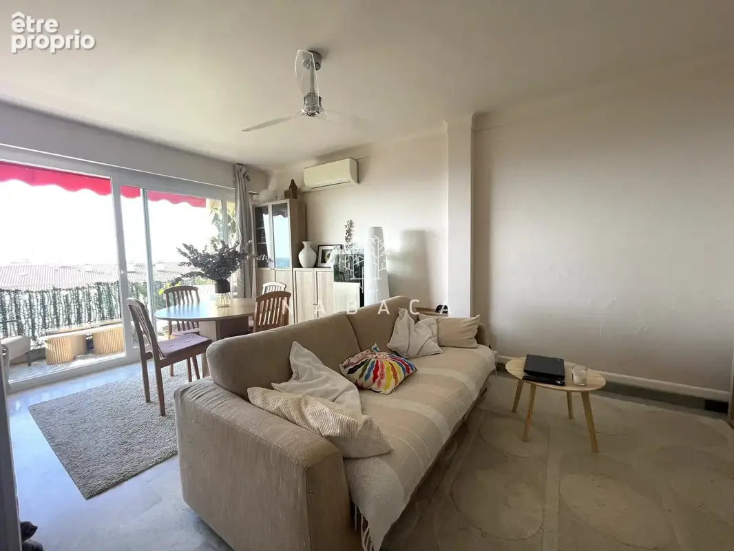 Appartement 74 m² à Grasse  - photo 2