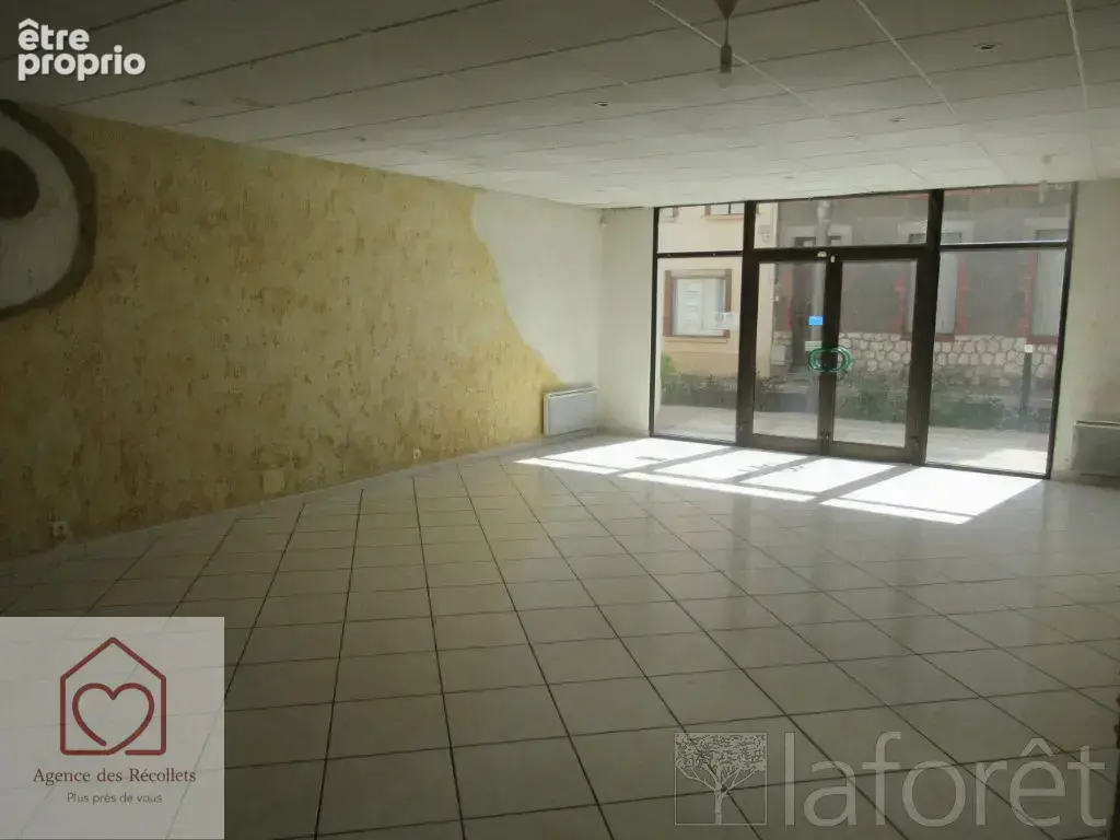 Photo Commerce à Moissac au prix de 65 400€