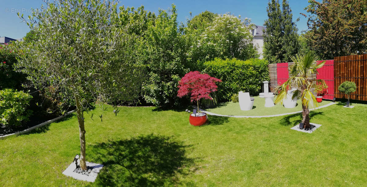 Autre à CAEN