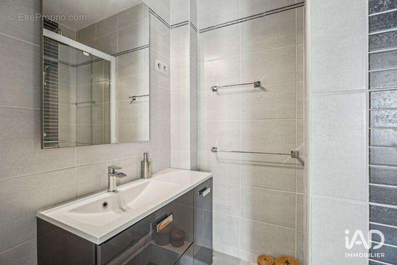 Photo 6 - Appartement à CALUIRE-ET-CUIRE