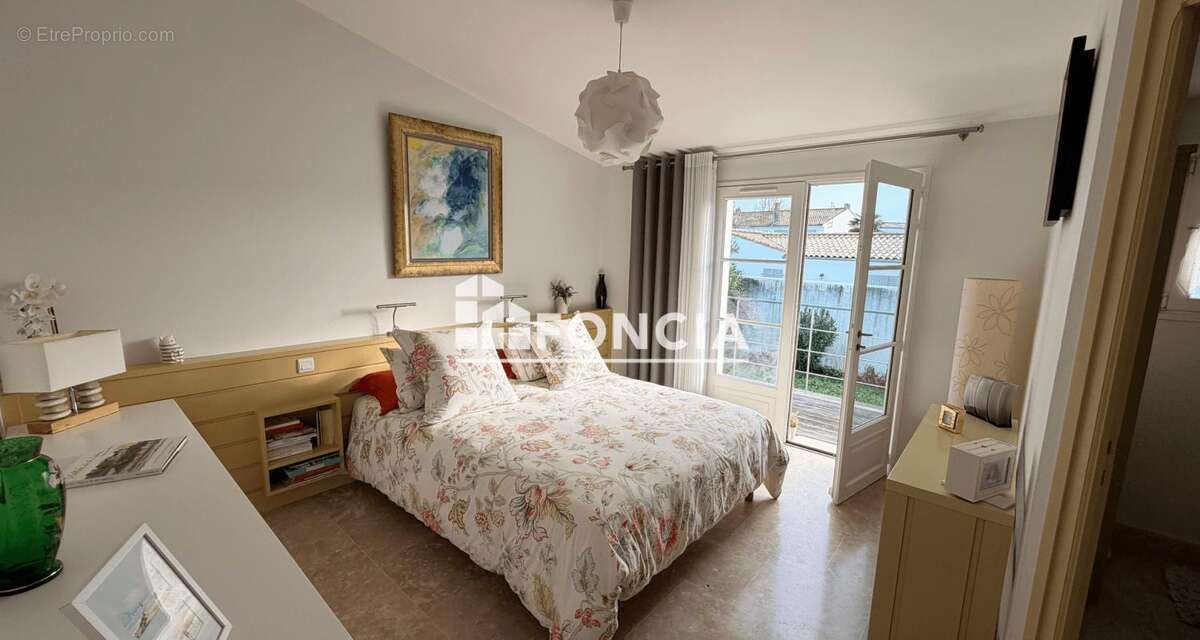 Maison à LA FLOTTE