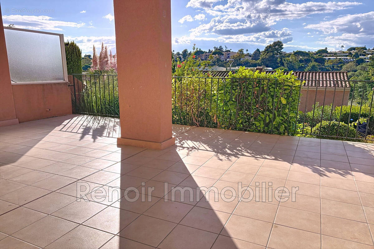 Appartement à VILLENEUVE-LOUBET