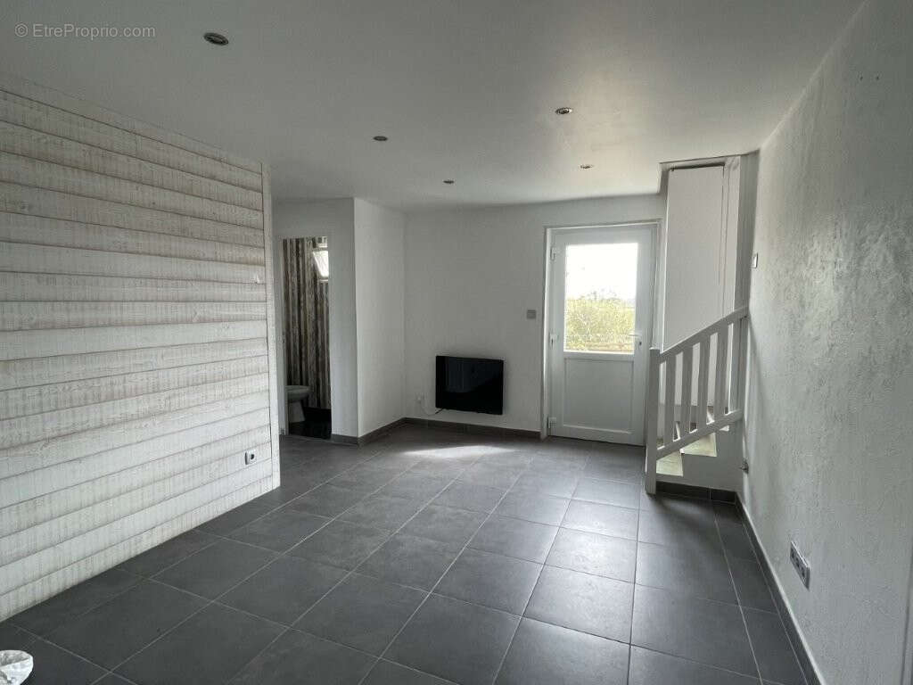 Maison à COUDRAY-AU-PERCHE