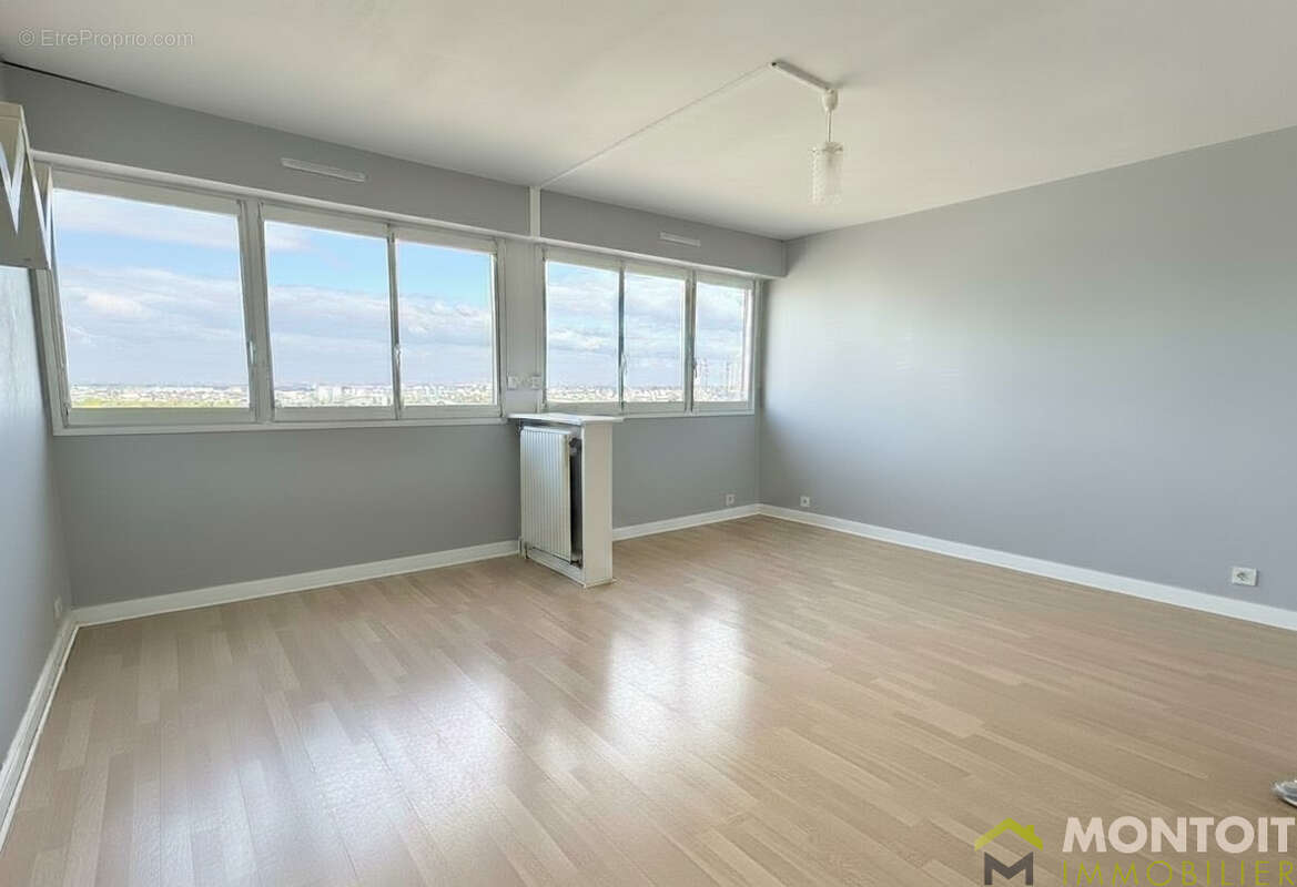 Appartement à VITRY-SUR-SEINE